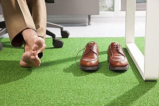 放松,脚,绿色办公室,地毯