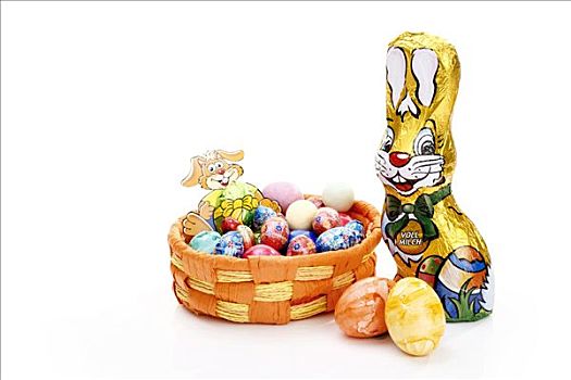 复活节礼筐,复活节巧克力兔