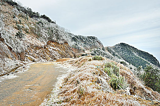 河源,缺牙山,雪景,风力发电