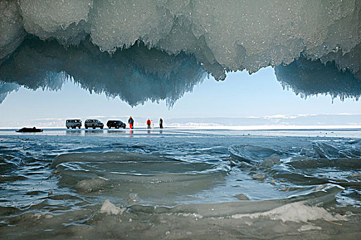 汽车,人,冰湖,贝加尔湖,岛屿,西伯利亚,俄罗斯,欧亚大陆