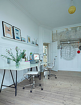 长,书桌,两个,旋轴,椅子,房间,木板,地面