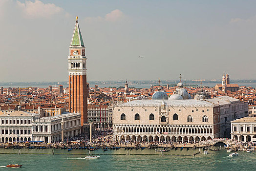 俯视,国家图书馆,钟楼,宫殿,广场,旅游,圣马科,地区,威尼斯,威尼托,意大利,欧洲