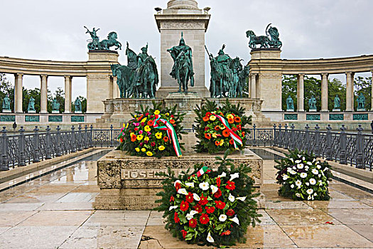 雕塑,花环,广场,布达佩斯,匈牙利