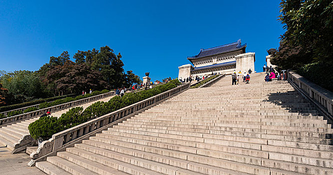 南京中山陵祭堂