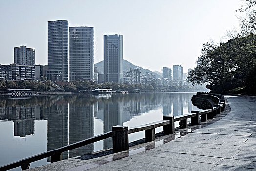 新安江市