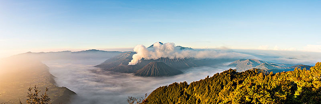 婆罗摩火山,日出,火山,云,婆罗莫,国家公园,爪哇,印度尼西亚,亚洲