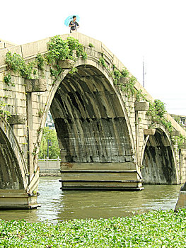长虹桥