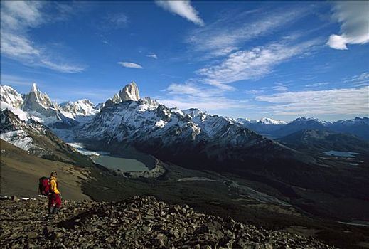 远足者,赞赏,左边,菲茨罗伊,洛斯格拉希亚雷斯国家公园,巴塔哥尼亚,阿根廷