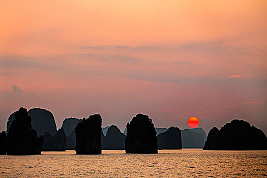 越南,广宁省,下龙湾,日落,两个,石灰岩,岛屿,壮观,世界遗产