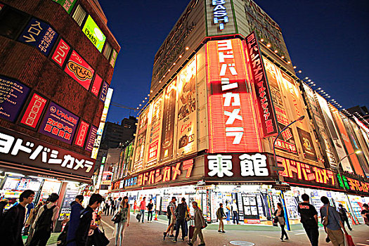 夜景,西部,新宿,热闹街道