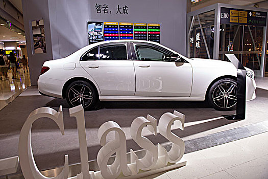 梅赛德斯-奔驰,e-classsport,运动版高级轿车