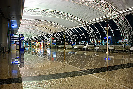 机场大厅