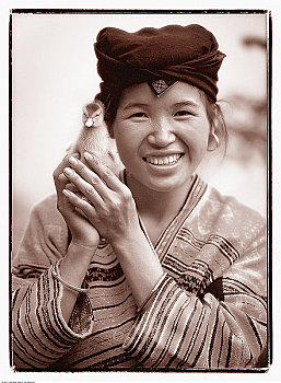 肖像,传统,瑶族,女人,拿着,小鸭子,龙胜,广西,中国