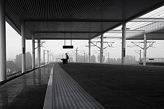 一个人的车站