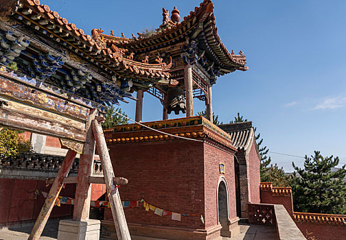 汾河源头雷鸣寺