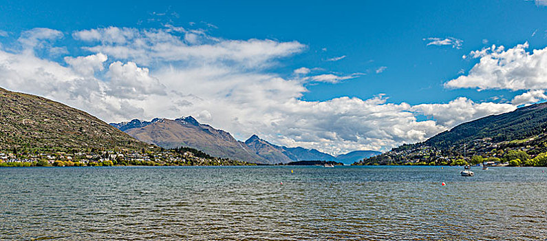 瓦卡蒂普湖,正面,山,皇后镇,奥塔哥地区,南部地区,新西兰,大洋洲
