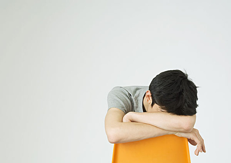 低头图片_低头高清图片_全景视觉