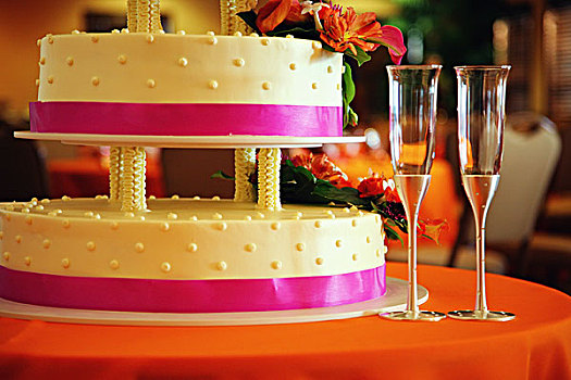 多层蛋糕,两个,香槟酒杯,俄勒冈,美国