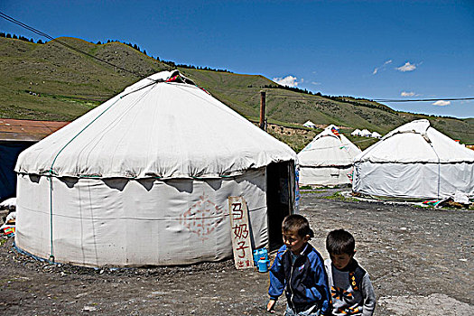 儿童,玩,户外,蒙古包,南山,牧场,乌鲁木齐,新疆,维吾尔,地区,丝绸之路,中国