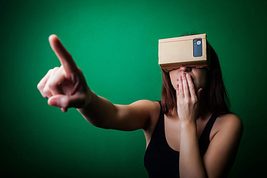 纸板,虚拟现实