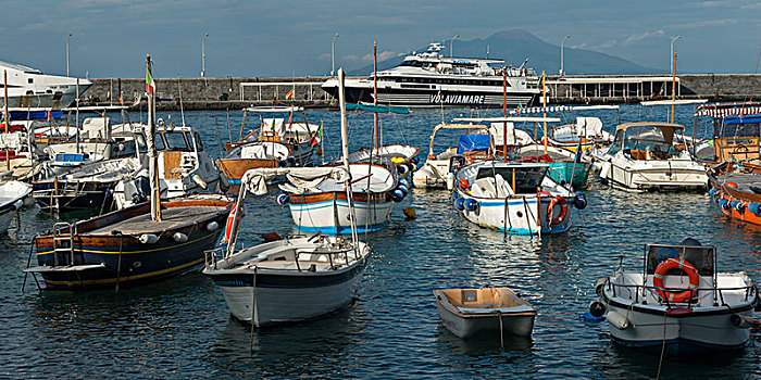 泊船,港口,卡普里岛,坎帕尼亚区,意大利