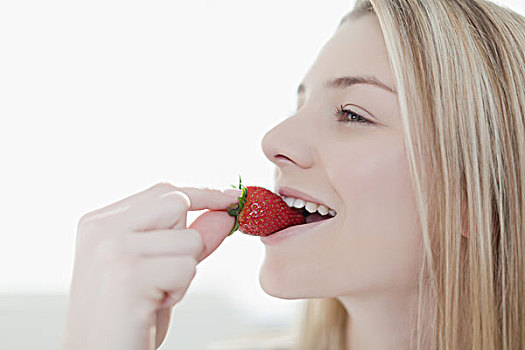 微笑,女人,吃,草莓