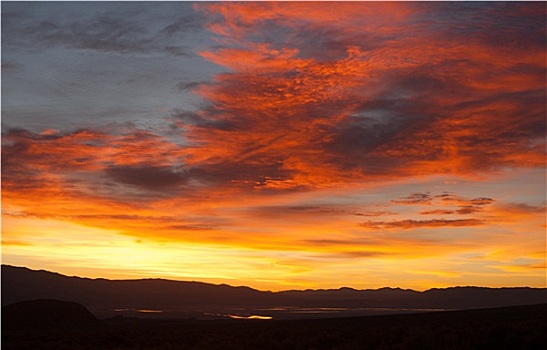 日出,上方,湖,内华达山脉,加利福尼亚