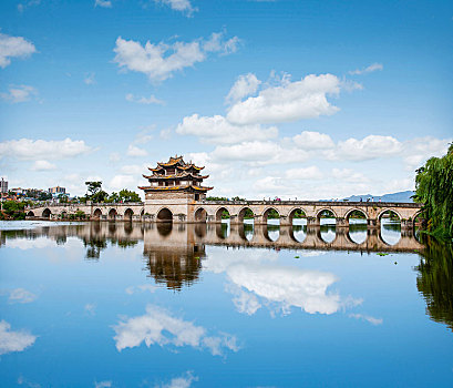 云南省建水十七孔桥