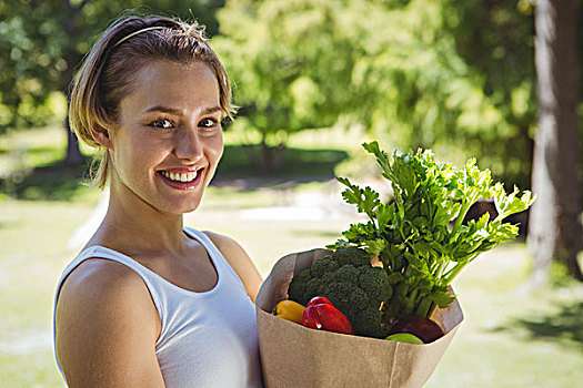 健身,女人,纸袋,蔬菜