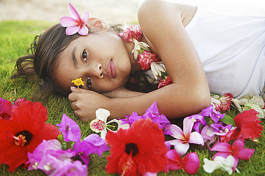 夏威夷,瓦胡岛,女孩,卧,草地,靠近,束,彩色,花