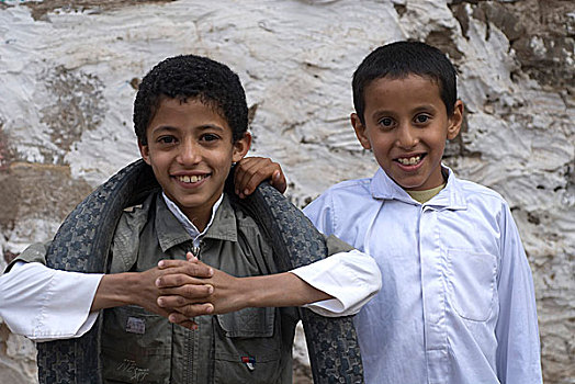 两个男孩,老,萨那,姿势,也门,七月,2007年