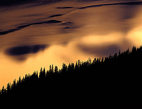佩多湖,黄昏,班芙国家公园,艾伯塔省,加拿大