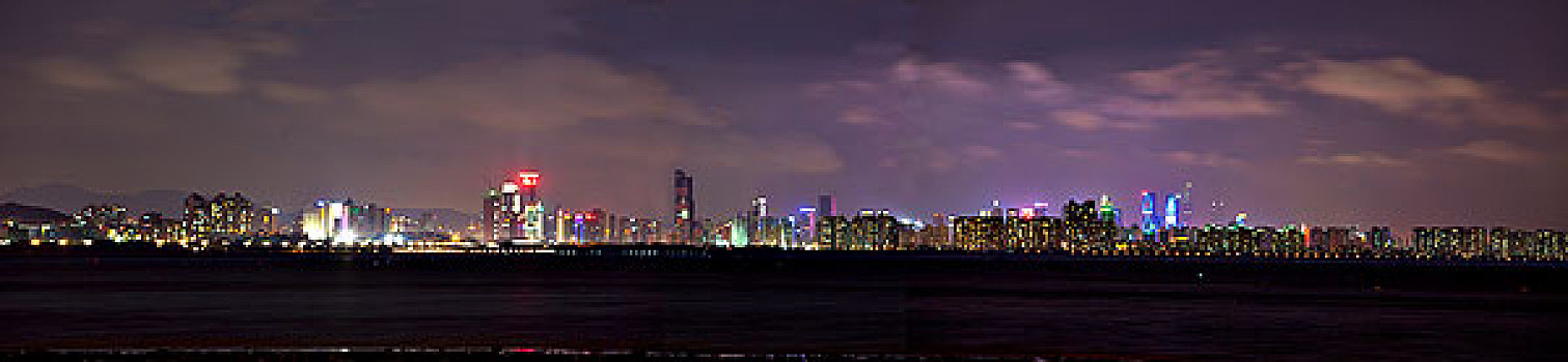 深圳湾之夜