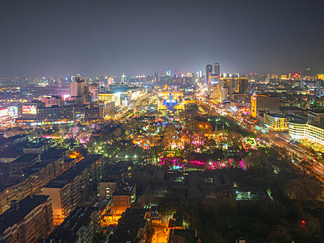 济南趵突泉泉城广场夜景
