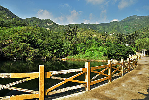 河北省石家庄平山县藤龙山风景区