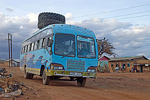 拖拉机,轮胎,系,屋顶,巴士,坦桑尼亚,非洲