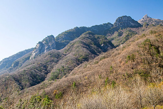 秦岭山秋景