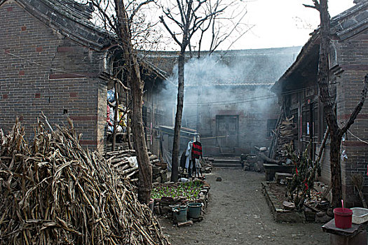 中原农家院落