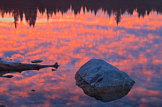 加拿大,艾伯塔省,碧玉国家公园,云,日出,反射,湖,画廊