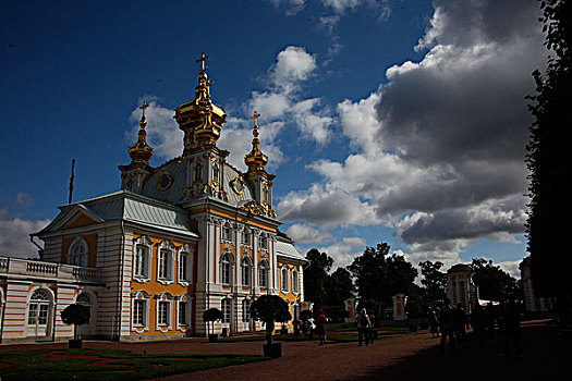 圣彼得堡夏宫皇家园林西教堂