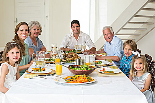 家庭,食物,一起,餐桌