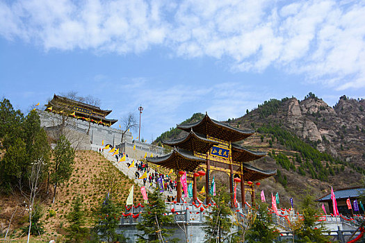 九龙山春日盛景