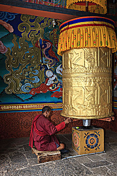 亚洲,不丹,老人,旋转,转经轮,祈祷
