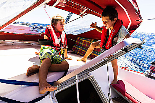 两个男孩,7岁,老,玩,船,马提尼克,法国