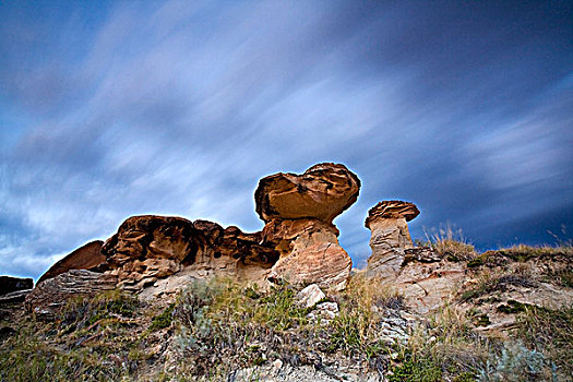 迅速,移动,云,怪岩柱,恐龙省立公园,艾伯塔省,加拿大