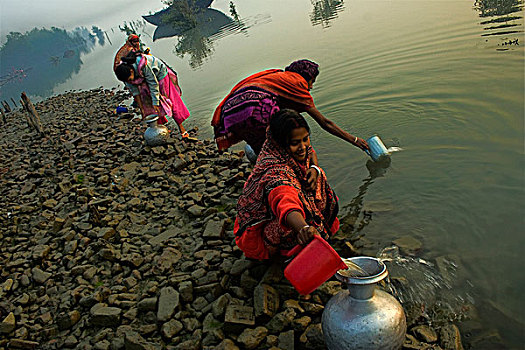 取回,水,河,早晨,库尔纳市,孟加拉,一月,2008年