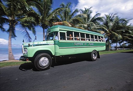 巴士,萨摩亚群岛
