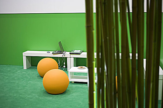 办公室,绿色