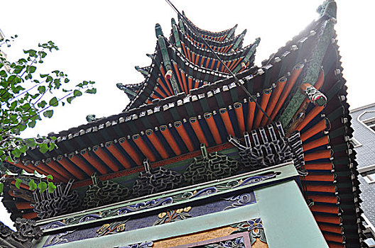 西宁寺庙塔