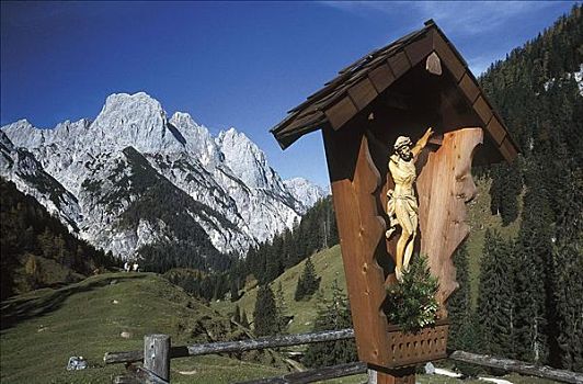十字架,山峦,阿尔卑斯山,巴伐利亚,德国,欧洲